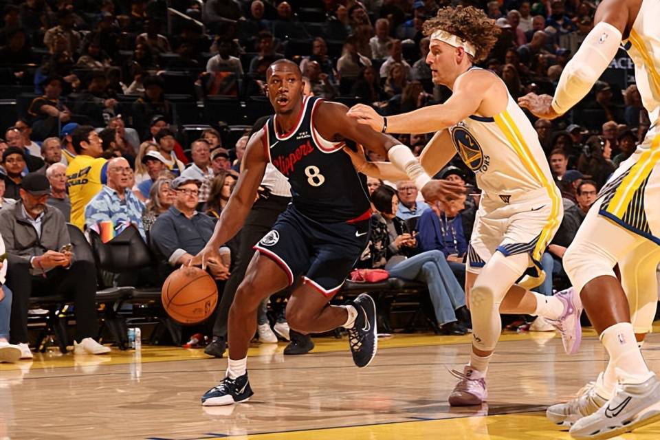 英雄联盟-风云突变！洛杉矶快船集结日手感冰凉，国王杯版图或变，震撼外界，心理建设被强调的简单介绍