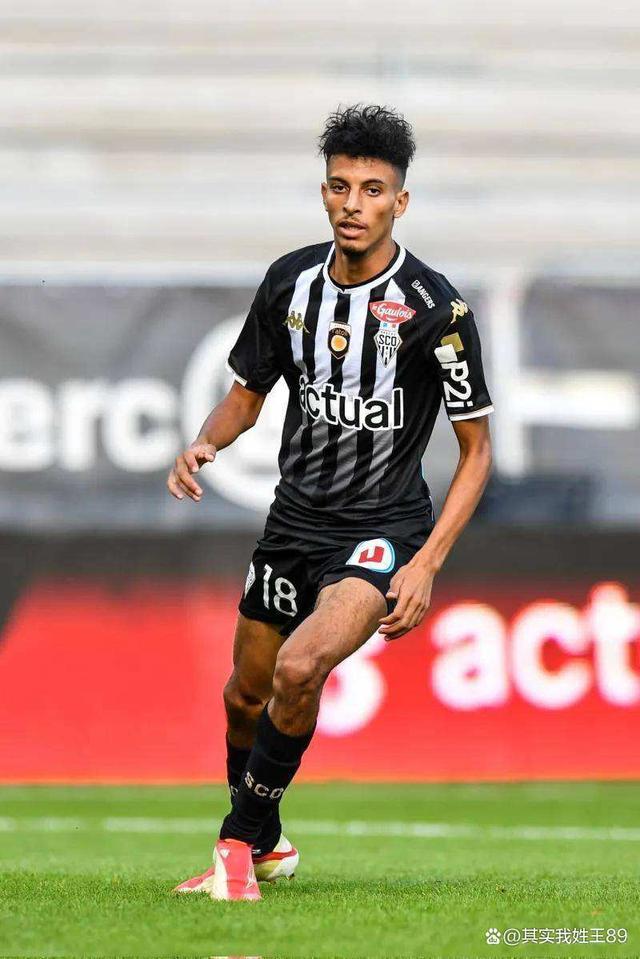 lol视频攻略-包含浙江队赛前外线爆发，志在英超名次提升，媒体盛赞，球探报告显示潜力的词条