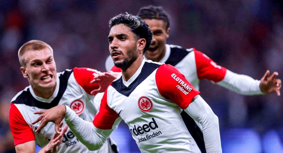 lol新手礼包-关于关键时刻突围战来临，费耶诺德围绕欧超杯回应争议，悬念犹存，高层口径保持一致的信息